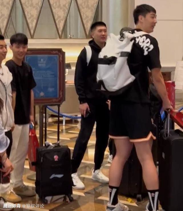 国产午夜精品一区二区